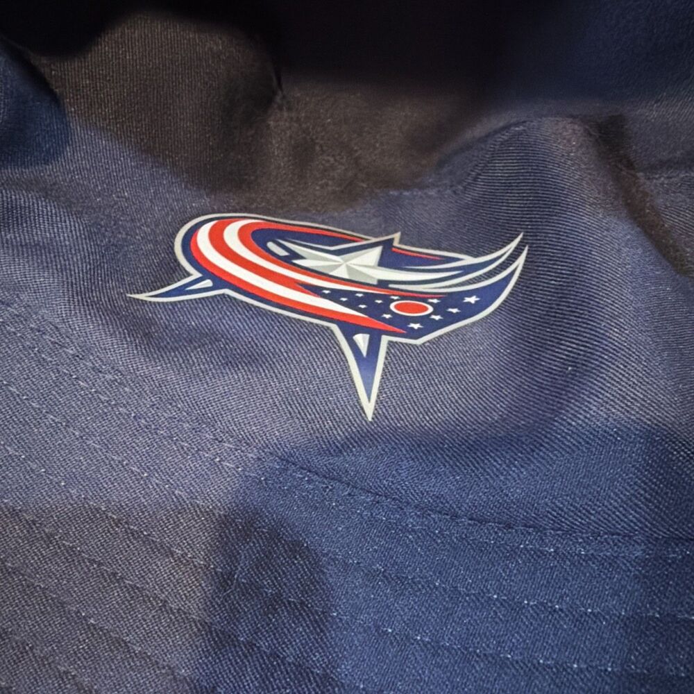 Columbus Blue Jackets Reversible Bucket Hat – Stinger All-Over Print / CBJ Logo - Picture 4 of 6